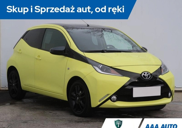Toyota Aygo cena 39000 przebieg: 55839, rok produkcji 2016 z Międzybórz małe 191
